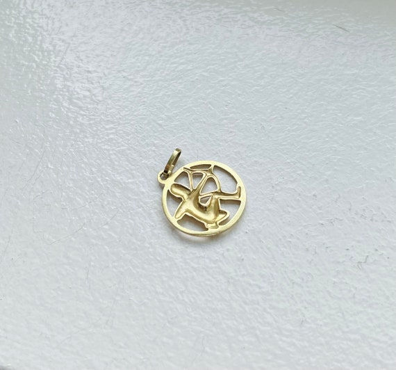 Vintage 14k Gold Mini Capricorn Zodiac Charm Pend… - image 4