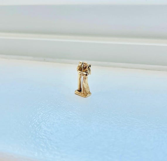Vintage 14k Yellow Gold Man & Wife Charm