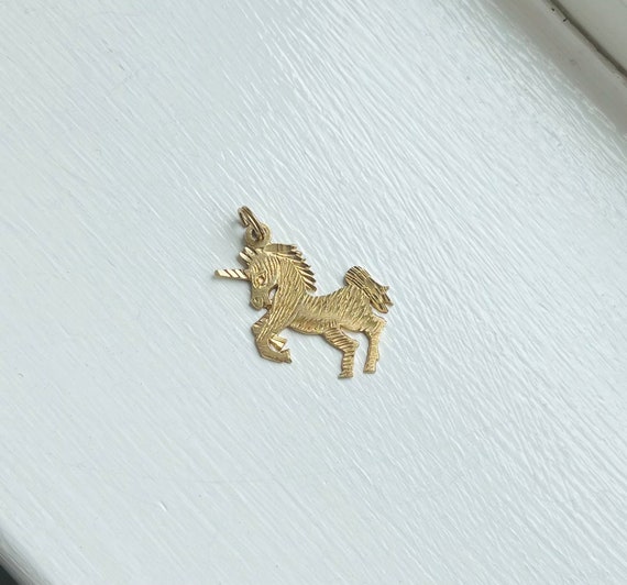 Vintage 14k Gold Unicorn Charm Pendant - image 4