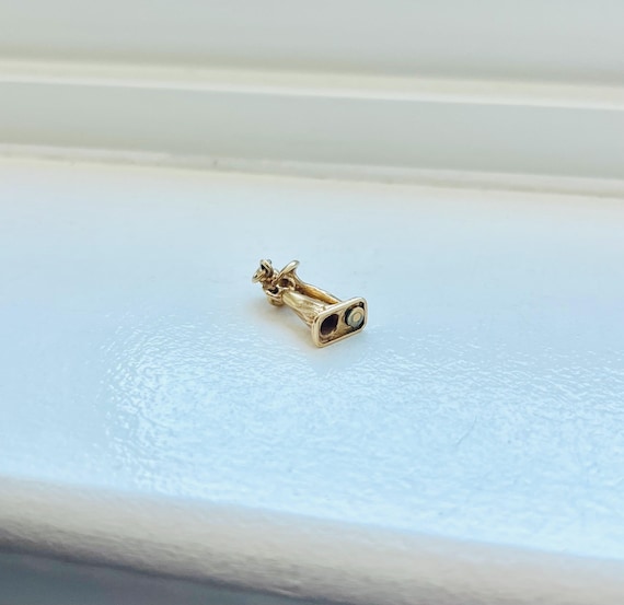 Vintage 14k Yellow Gold Man & Wife Charm View 6