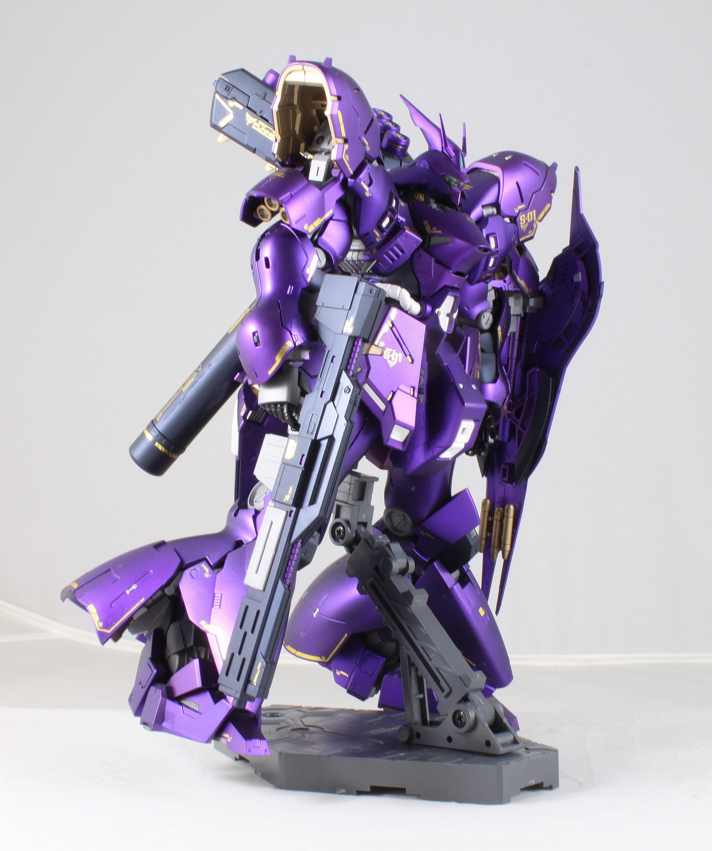 Built and Painted RG Sazabi MSN-04 - Etsy