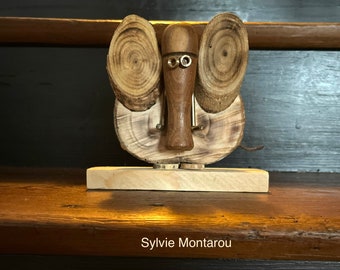 Le petit éléphant en bois et récup création unique wood animaux en bois recyclart upcycling sculpture fait en france cadeau décoration