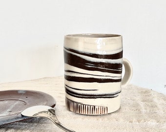 Black and White Agateware Stoneware Mug with Decoration