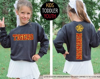 Felpa con nome personalizzato per la squadra dei giovani, maglietta da calcio glitterata per bambini, girocollo con mascotte, regalo per bambini, idea regalo di Natale, spirito scolastico, cheerleader