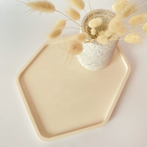 Irregular Shape Concrete Tray, Large Vanity Tray, Large Serving Tray, Bathtroom Concrete Decor, Housewarming Gifts