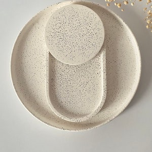 9 Color Options, Terrazzo Round Serving Plate, Round Plate, Oval Tray, Coaster, Set of Terrazzo Trays, Housewarming gifts