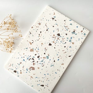 5 Formstile verfügbar, großes rechteckiges Tablett, großes Serviertablett aus Terrazzo, Tischdekoration, Einweihungsgeschenke