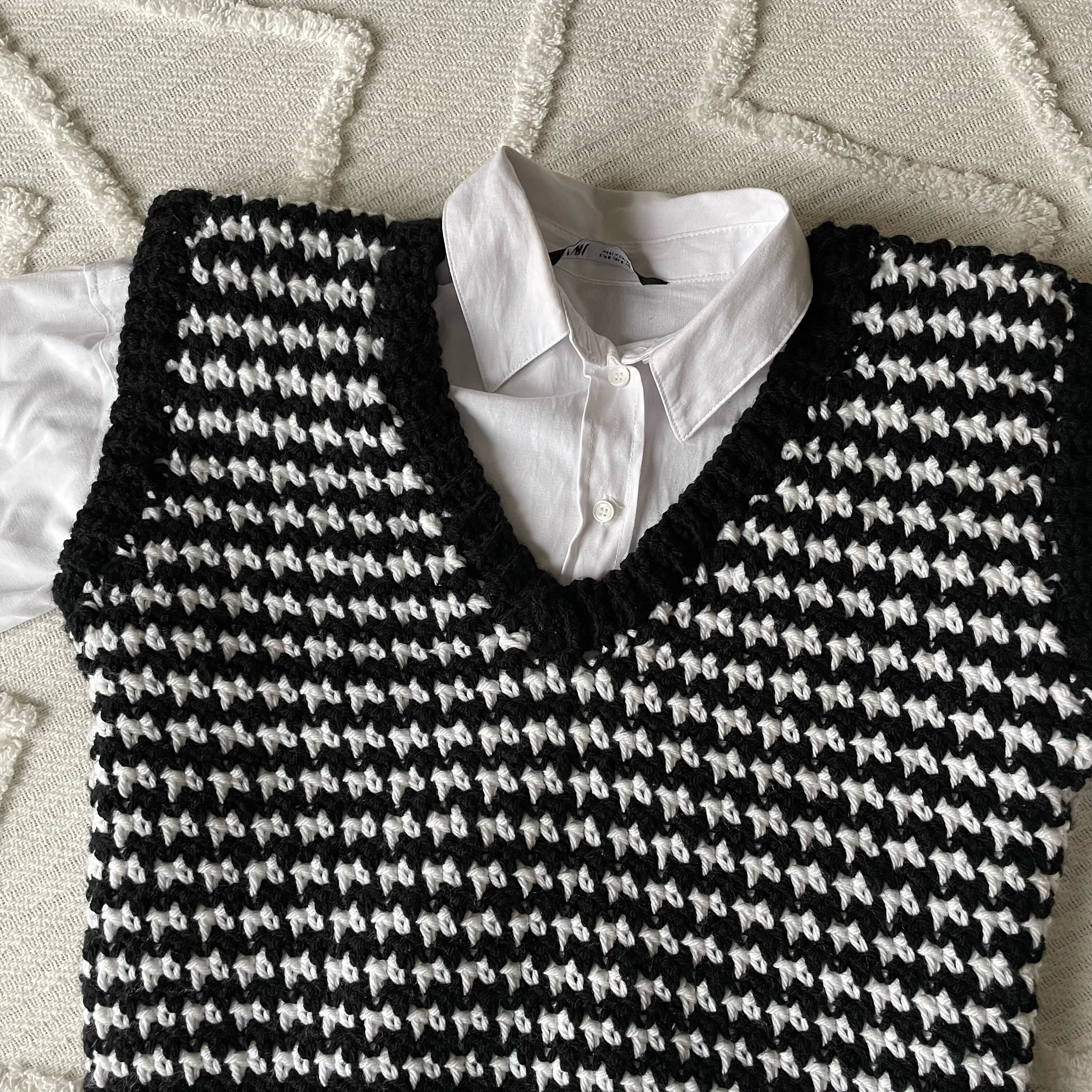 Pull sans manche pied de poule zara sale
