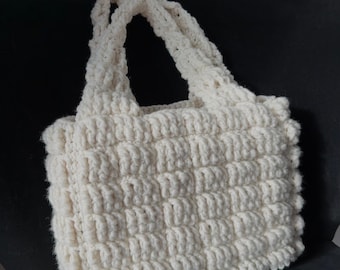 Textured Crochet Shoulder Bag Pattern I Crochet Tote Bag Pattern I Kenikse Crochet