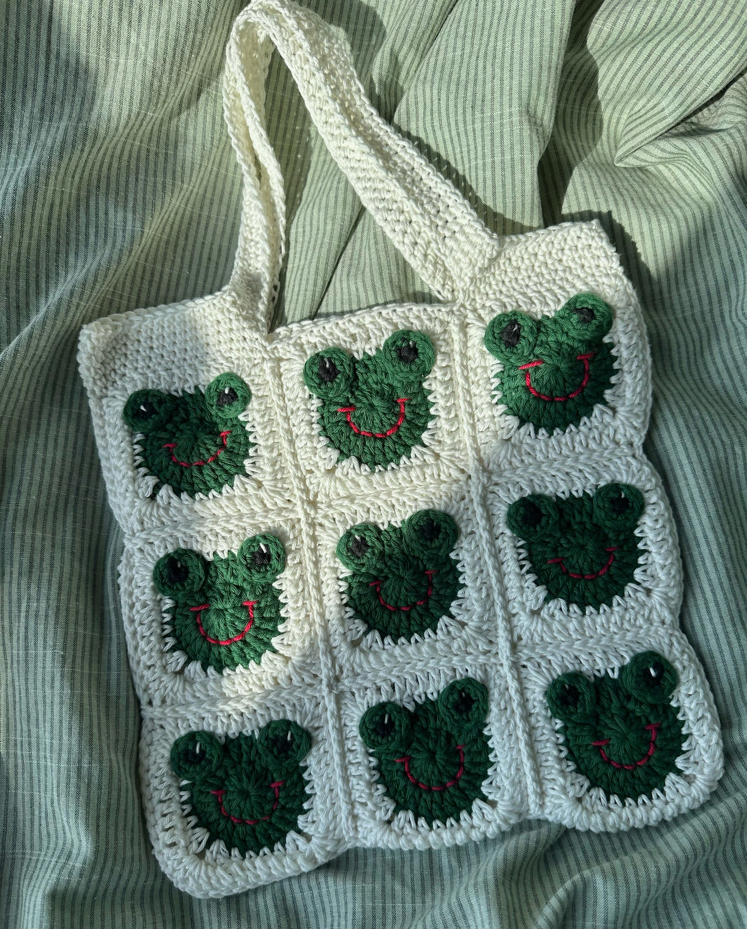 Crochet granny square pattern -luminous green | Duffle Bag