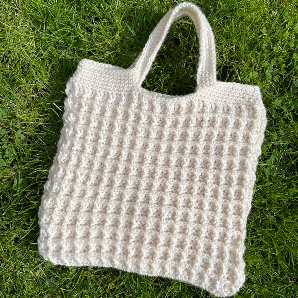 Crochet Tote Bag Pattern, Waffle Tote Bag Crochet Pattern, Textured Crochet Bag Pattern, Digital Tutorial PDF File