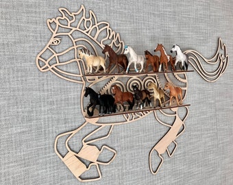 Schleich horse shelf, coletta