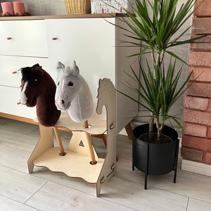 Hobby Horse wooden horse stand, 2 horses