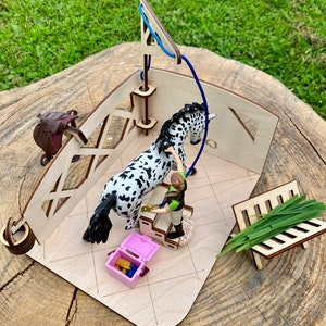 Washer and accessories for cleaning horses Schleich, Breyer, Collecta. Wooden washcloth