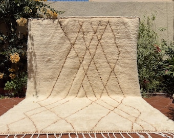 Handwoven Beni Ourain Rug – White and Brown Moroccan Wool Carpet