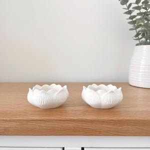 Lotus Flower Trinket Dish | Trinket Dish | Tealight Holder | Jesmonite | Home Decor | Neutral Decor | Gift