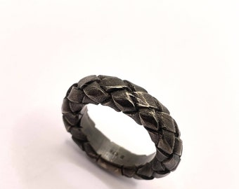 Ring made of blackened 925/000 silver