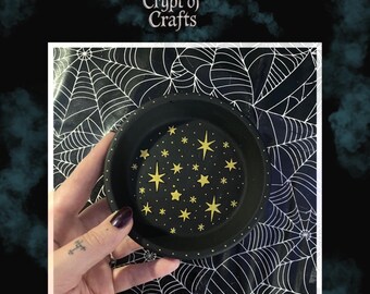 Plato estrellado - Plato celestial con baratijas para plantas pintado a mano en negro y dorado