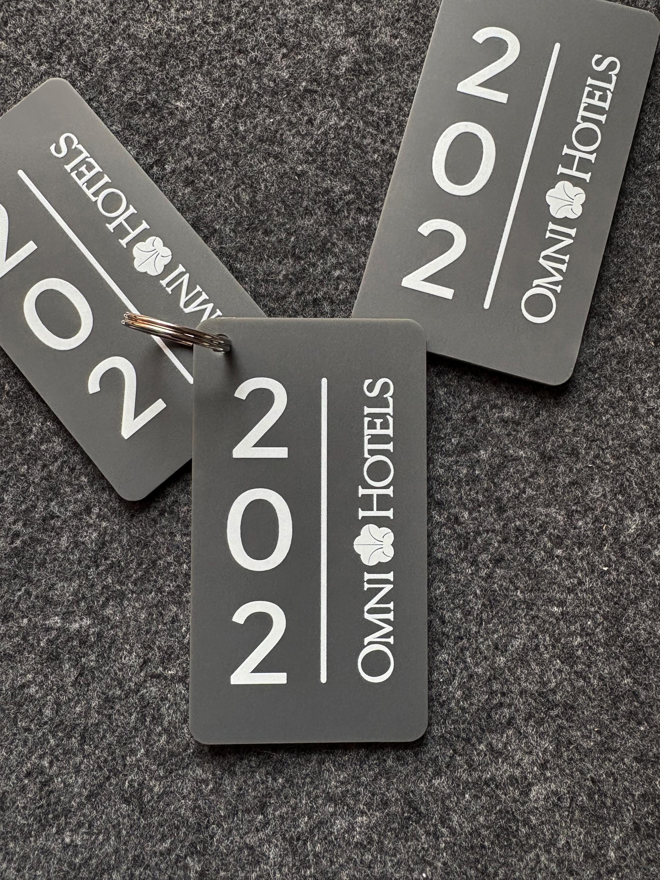 Custom Guesthouse Key Holder, Personalized Hotel Key Fob, Keychain With Hotel Logo And Room Numbers, Acrylic Key Ring