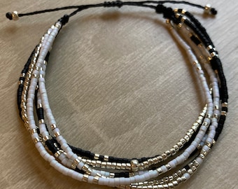 Parure De Bijoux Blanche - Colliers Multi-Rangs Et Boucles D'Oreilles - Perles De Rocaille Réglable - Neuf