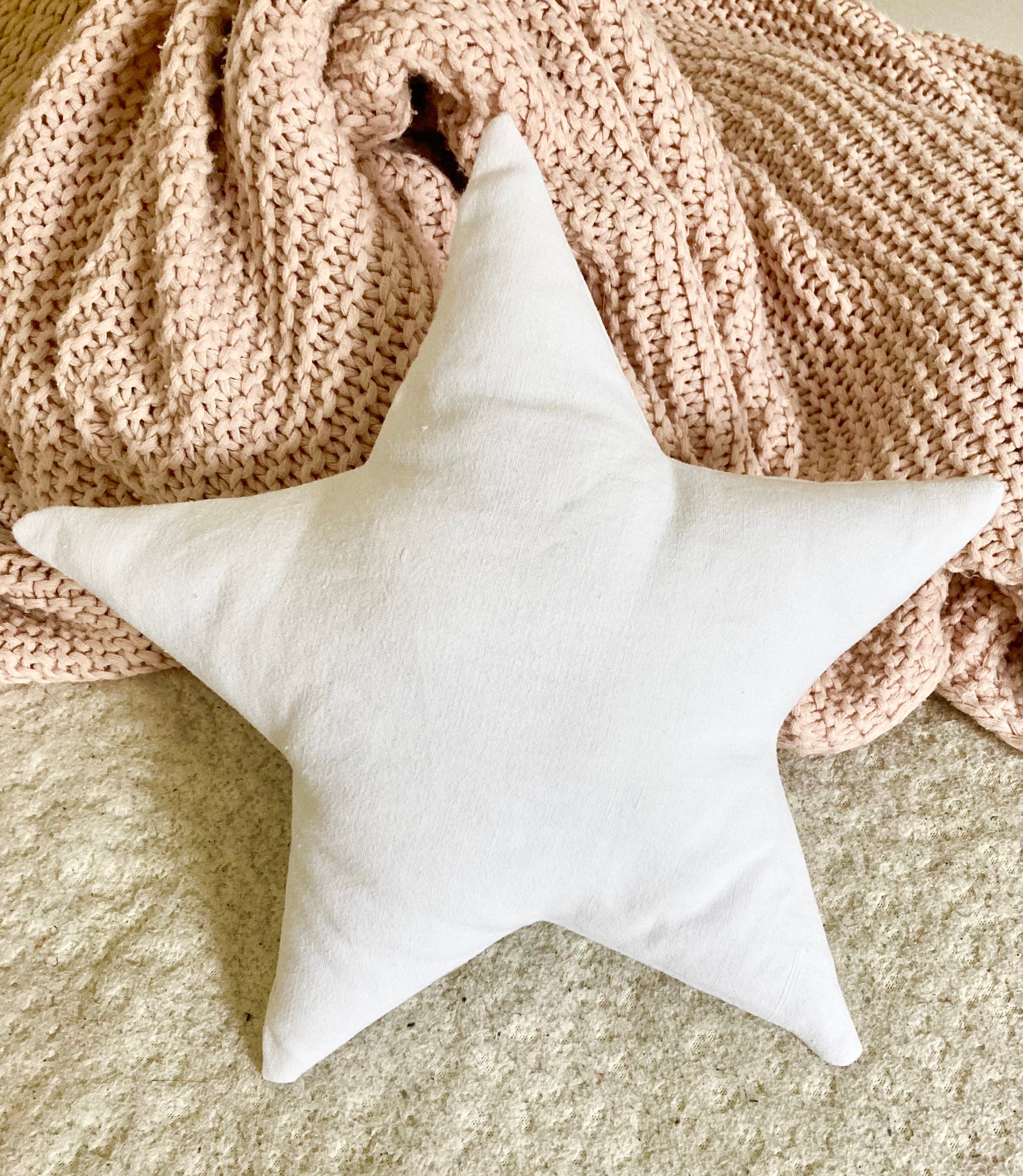 Coussin Étoile en Draps Anciens