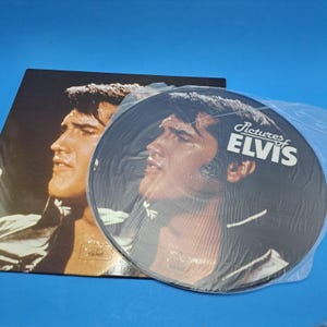 Elvis Presley Picture Disc Vinyl LP The Legend RCA 1981 Collectible Rock Record