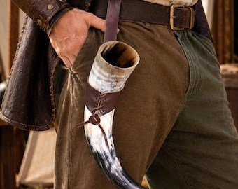 Renaissance Faire Drinking Horn with Leather Belt Holster, LARP Drinking Horn , Viking Medieval Horn, Reenactment Costume Accessory