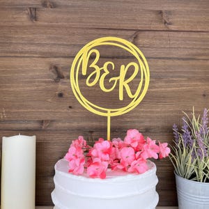 Beautiful Couple Initials Cake Topper, Wedding Cake Decoration. Personalized Bride Groom Engagement Party