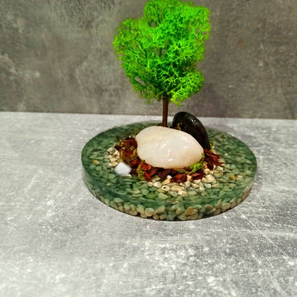 Fairy garden pond with tiny island, terarrium island pond, waterscape lake diorama, preserved terrarium pond, zen garden pond, resin pond