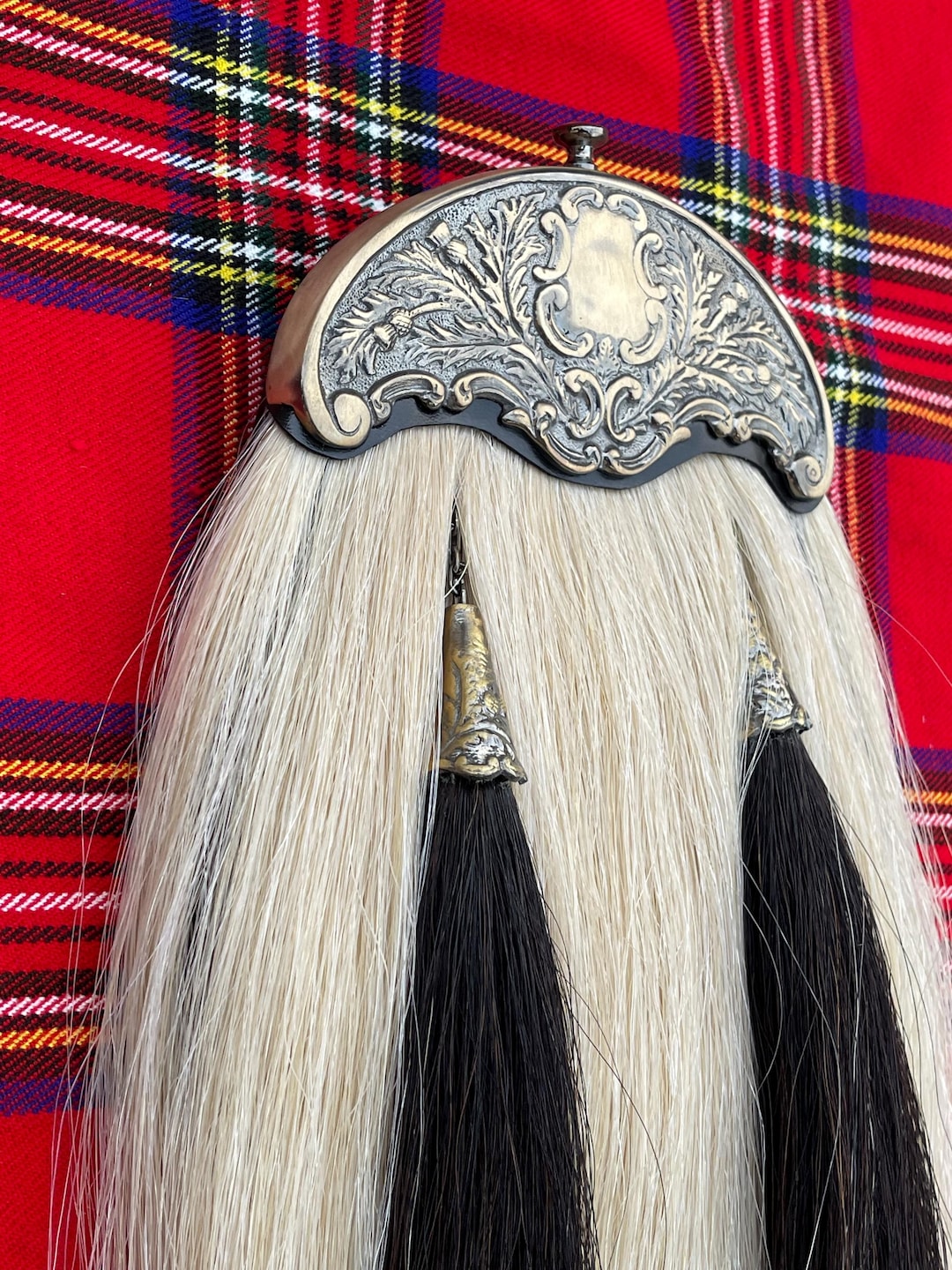 Antique Original Horse Hair Sporran White Body With Two Black Tassels main image 0