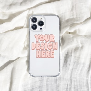 Klare Handyhülle-Mockup im PSD-Photoshop-Dateiformat mit Smart Object, klare iPhone 13 Pro-Hülle-Mock-Up-Archivfoto, niedliche Handyhülle-Mockup