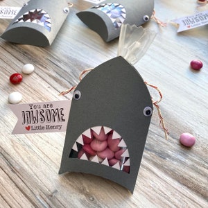 Shark Valentine - Shark Treats - Valentine Treat Box - Valentine Treat Bag - Shark Party - Boy Valentine - Shark Favor - Valentine Classmate