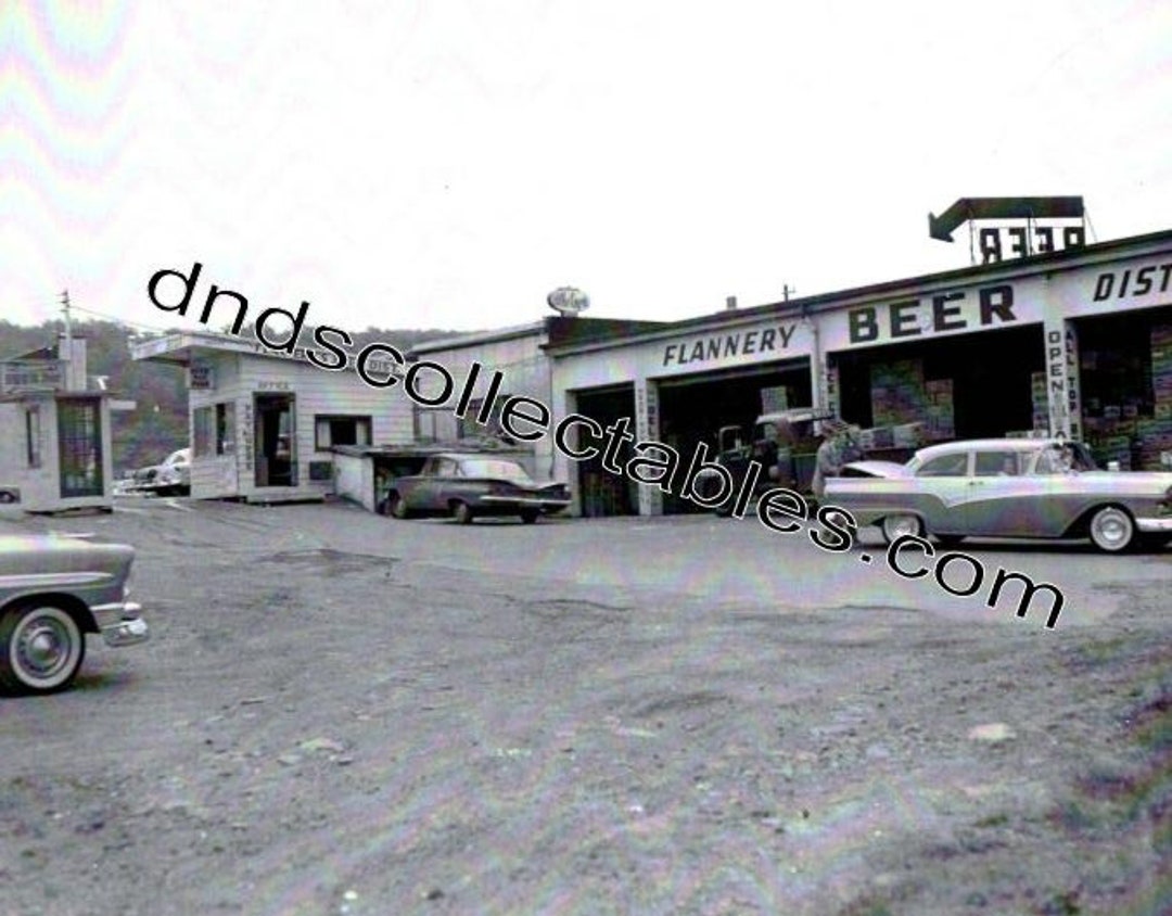 Vintage Late 1950's Flannery's Beer Distributor, Scranton PA 8x10