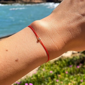 14k Gold Red String Bracelet - Kabbalah Red String of Fate Bracelet for Good Luck, Wealth & Protection for Adults / Children, Solid Gold