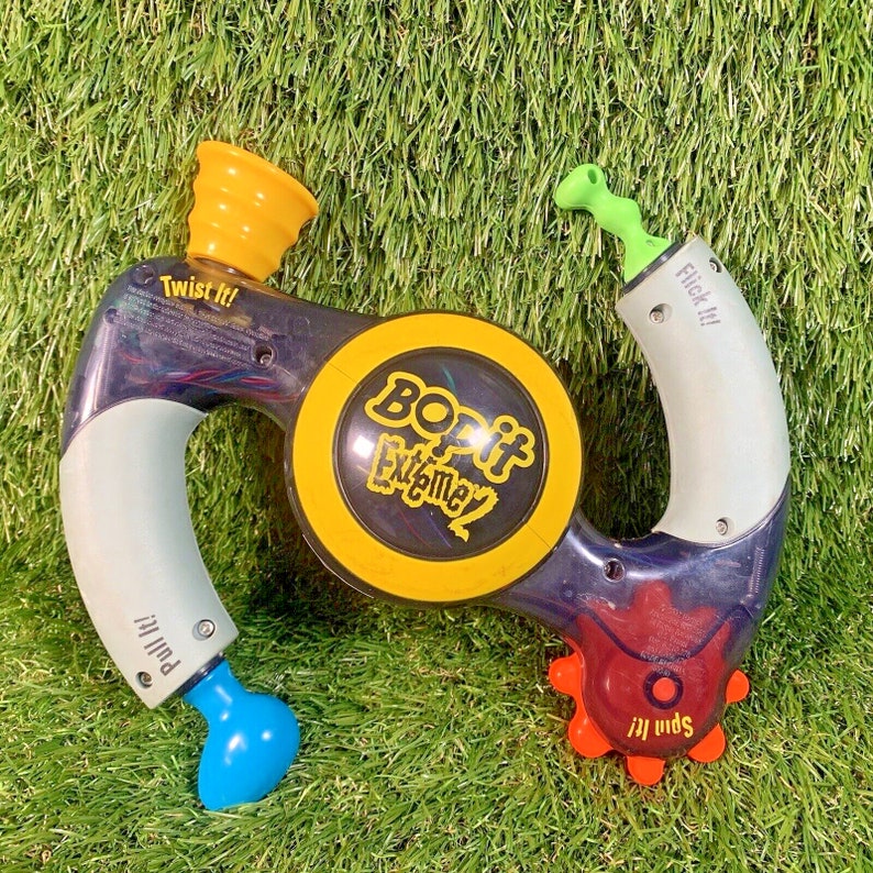 Bop It Extreme 2 Hasbro Handheld Electronic Retro Party Game Etsy UK
