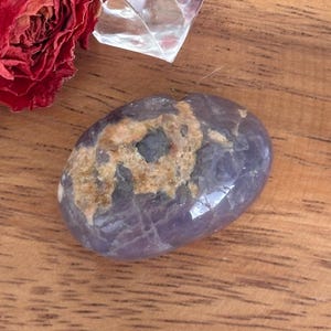 Purple Rose Quartz Tumbled Stone/Purple Rose Quartz/Natural Purple Rose Quartz/Polished Purple Rose Quartz/Rose Quartz/Quartz