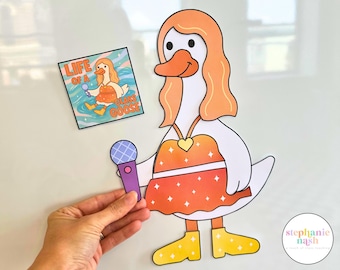 Classroom Goose, T Swift Inspired Goose for the Classroom, Life of a Class Goose, Editable Silly Goose, Bulletin Board Decor