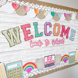 Tablón de anuncios de regreso a clases con divertida actividad de regreso a clases