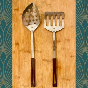 Vintage Stanhome Mid Century Kitchen Utensils | 1960s MCM Slotted Spoon or Spatula | Stylized Brown Handle Serving Set