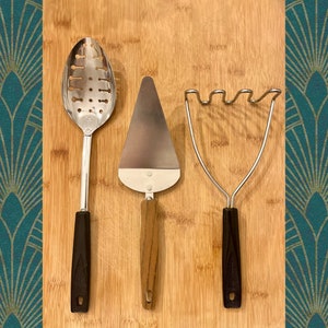 Classic Utensil Set – EKCO Kitchen Vintage 1970s Retro Tools: Masher, Slotted Spoon, Cake Server