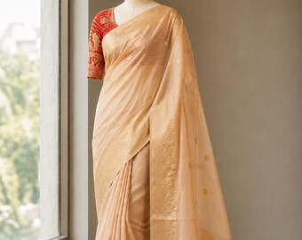 Traditionele crèmekleurige zari weven viscose georgette sari,contrast blouse sari,designer sari