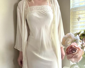 Vintage Lord and Taylor Lingerie Set – White Lace Robe & Slip Dress, Bridal Lingerie Set, Sheer Romantic Loungewear, Elegant Lingerie