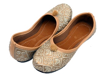 ssa, Children's Kids Khussa, Punjabi Jutti, embroidered Pakistani Khussa, Indian shoes, children's shoes, flat slip on shoes