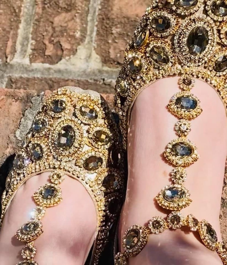 Khussa, Punjabi Jutti, Kundan, Rhinestone anklet Pakistani Khussa, Indian shoes, Bridal, wedding shoes, boho flat women's shoes. image 4
