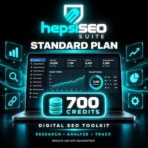 Op de afbeelding: Een laptop met het hepsiSEO SUITE STANDARD PLAN dashboard met data-analyses, grafieken en zoekwoordstatistieken. Het scherm toont 700 CREDITS, omringd door gloeiende cyaan iconen voor onderzoek-, analyse- en trackingtools op een donkere achtergrond.