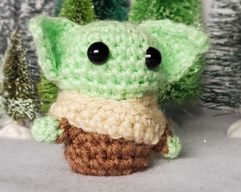 Mini Crocheted Baby Yoda