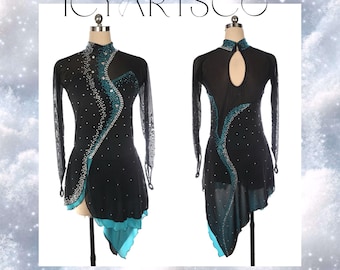 Ice Skating Dress “Sturmfreude”