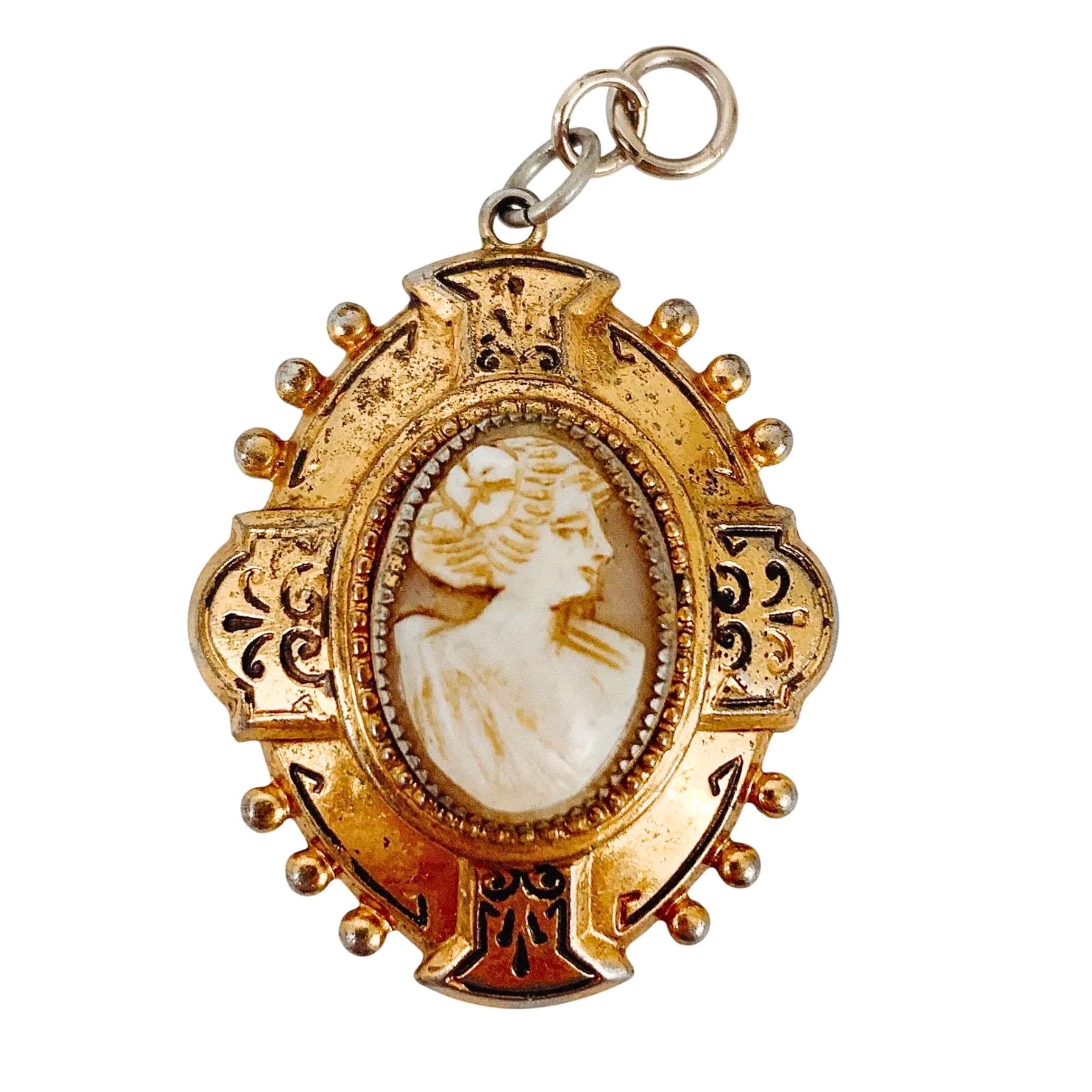 Rare Antique Victorian Gold-plated Hand Carved Shell Cameo Locket