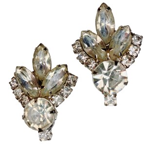 Vintage Mid Century Rhinestone Clip-On Earrings, Glam Prong Set Sparkly Jewelry