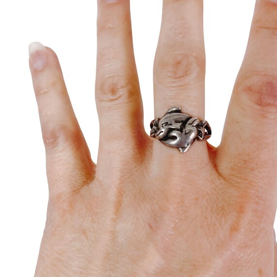 VTG Solid Silver Dolphin Ring 1990s Nautical Ocea… - image 3